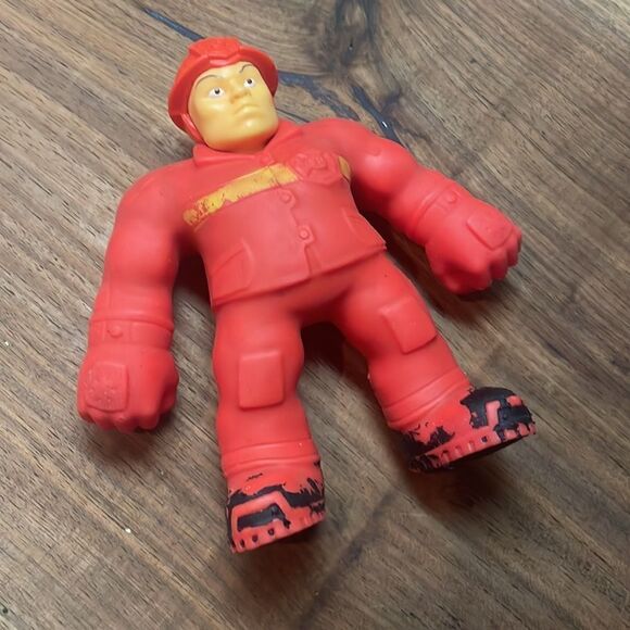Stretch Force Red Fireman Guy MAGIC TIME Armstrong 2017 Action Figure Rubber - Picture 5 of 5